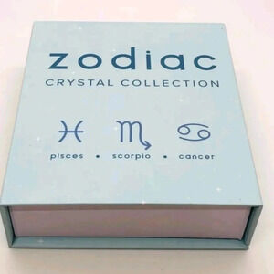 Zodiac Crystal Collection (Water) Of 6 Stones With Carrying Bag by Shoppe Geo